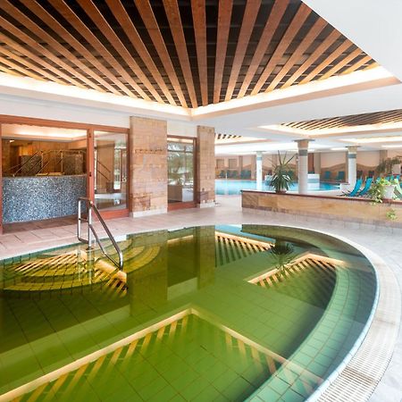Aquarell Hotel Cegléd Extérieur photo