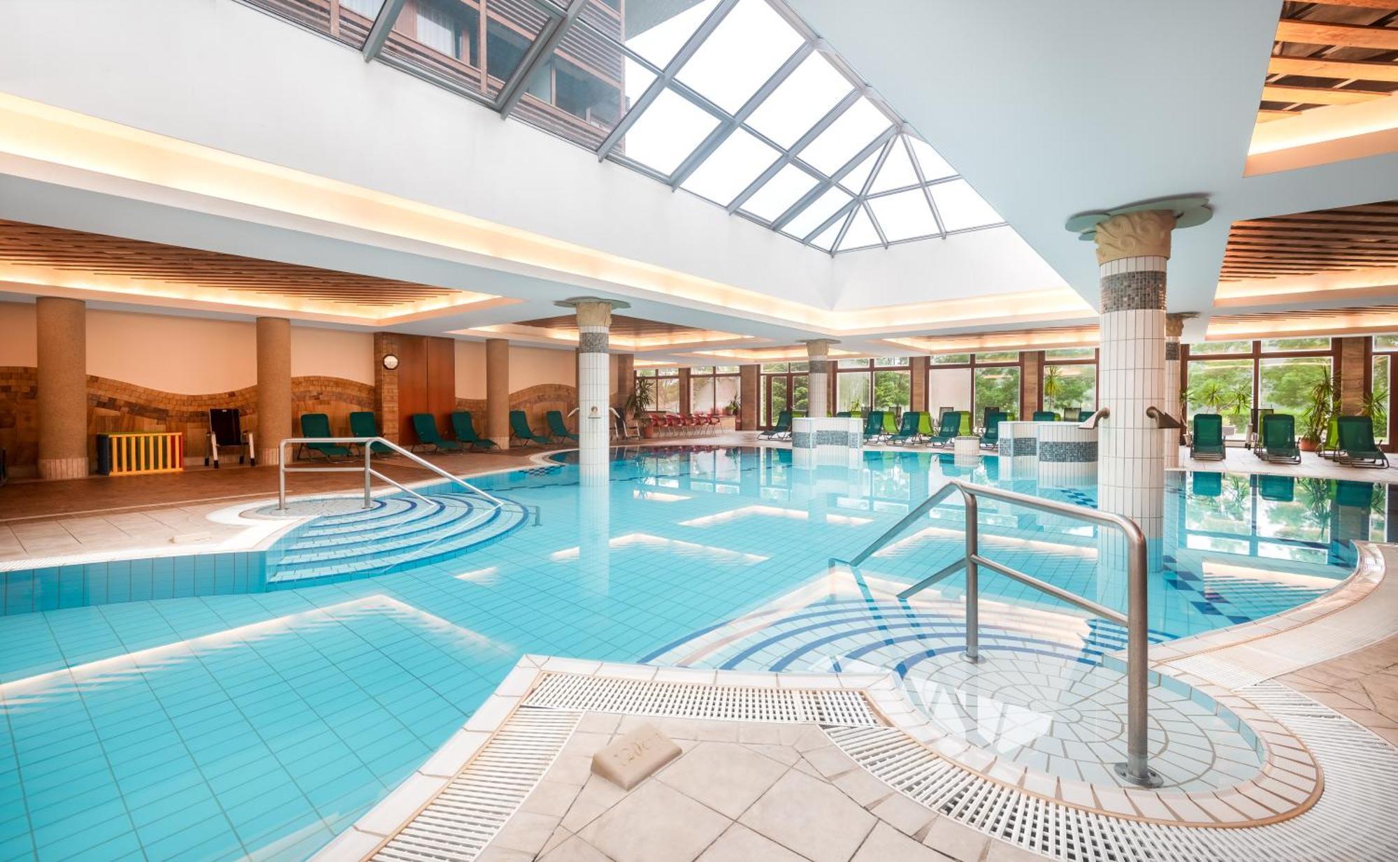 Aquarell Hotel Cegléd Extérieur photo