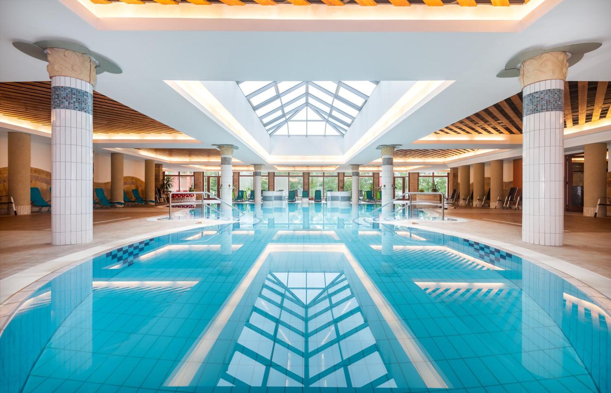 Aquarell Hotel Cegléd Extérieur photo